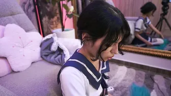 Namikimura nude cam video 12/19/2025