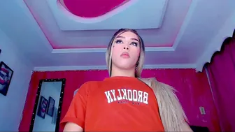 Tiffanymackensyy69 video cam porn - 19 December 2025