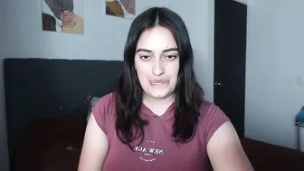 megansnow_ amateur cam video 12/19/2025