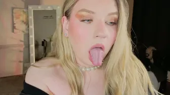 Jes_solar 12/19/2025 bigcock