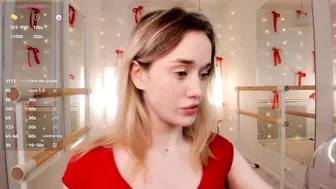 Fancyamelia blonde nude on cam