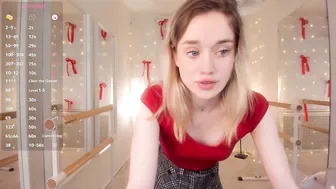 Fancyamelia blonde nude on cam