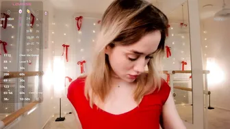 Fancyamelia blonde nude on cam