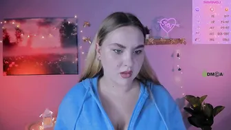 dina_bloom 12/19/2025