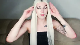 tiffany_smitch blonde - 19-Dec-25