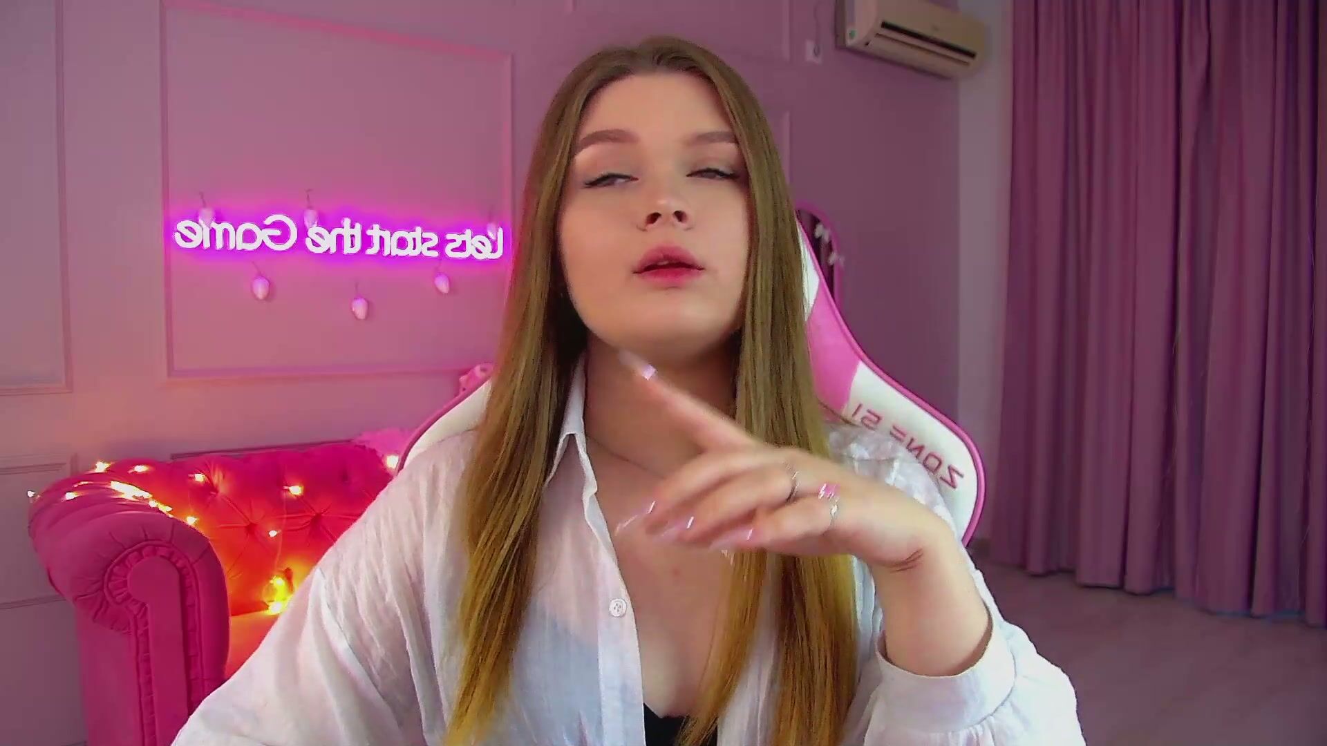 Crystallyons cam sex chat 19-Dec-25