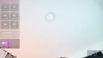 valery_yepes_ 19-Dec-25 posing on cam