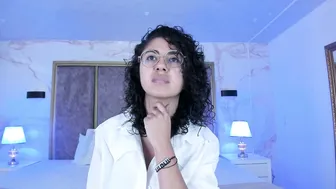 amarettho recorded nude video 488273