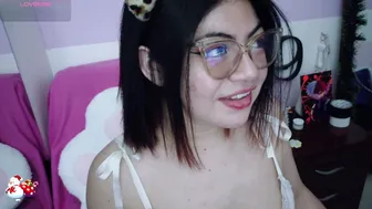cat_white recorded nude video 488480