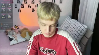 olivertasty twink - 12-19-2025