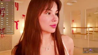 Emilia_dream cam video 19-Dec-25