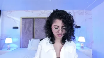 amarettho naked 19-Dec-2025