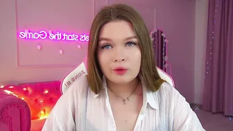 crystallyons sex porn cam - 12/19/2025
