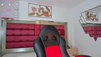 Marieetaylor chat cam porn posing on webcam