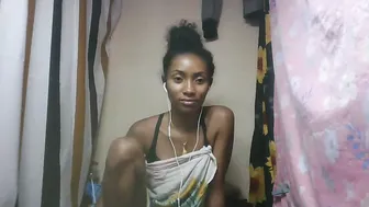 ninaeaa (12/19/2025)