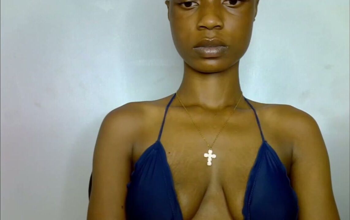 slim_petitqueen 12-19-2025