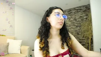 Kitty_curly porn chat video 06/10/2025