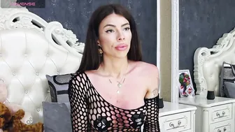 nikkirushxx feet - 06-10-2025