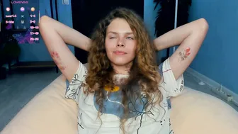 Nataly_hello cam girl (06-10-2025)