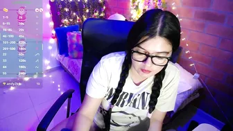 Jesiica_bunny cam video 12-20-2025