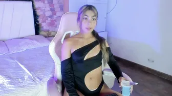 diinkley recorded nude video 490339