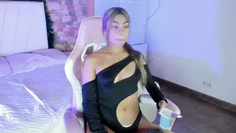 diinkley recorded nude video 490339