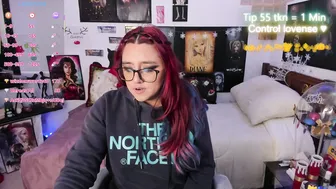 Cherry_blushh on webcam chat sex cam
