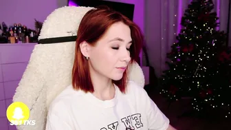 Smthwrong smalltits - (12/20/2025)