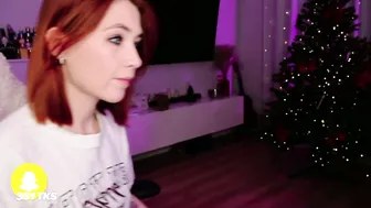Smthwrong smalltits - (12/20/2025)