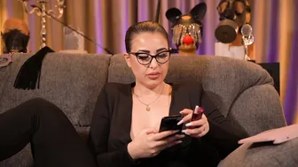 mistresskellykent porn cam chat 20-Dec-25