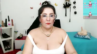 mom_17 recorded nude video 491243