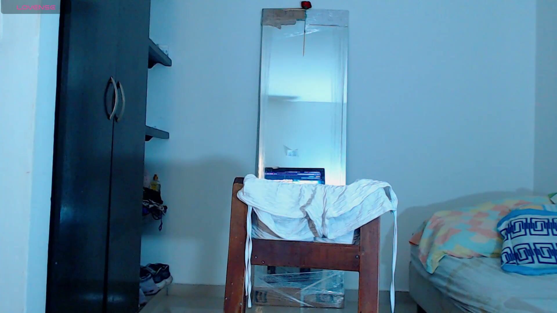 Sofiamooon_ (12-20-2025)