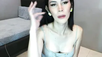lolly_lips69 porn cam (12-20-2025)