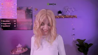 mia_starrr_ xxx porn cam (12/20/2025)