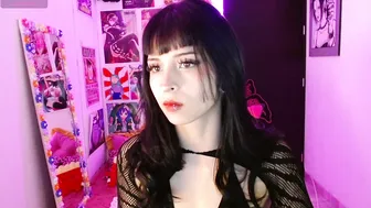 Kind_scarlett nude cam (12-20-2025)