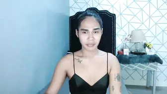 vampy_ebony_laxine smallcock chat sex cam