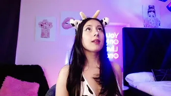 Spicy__scarlett chat cam sex (12-20-2025)