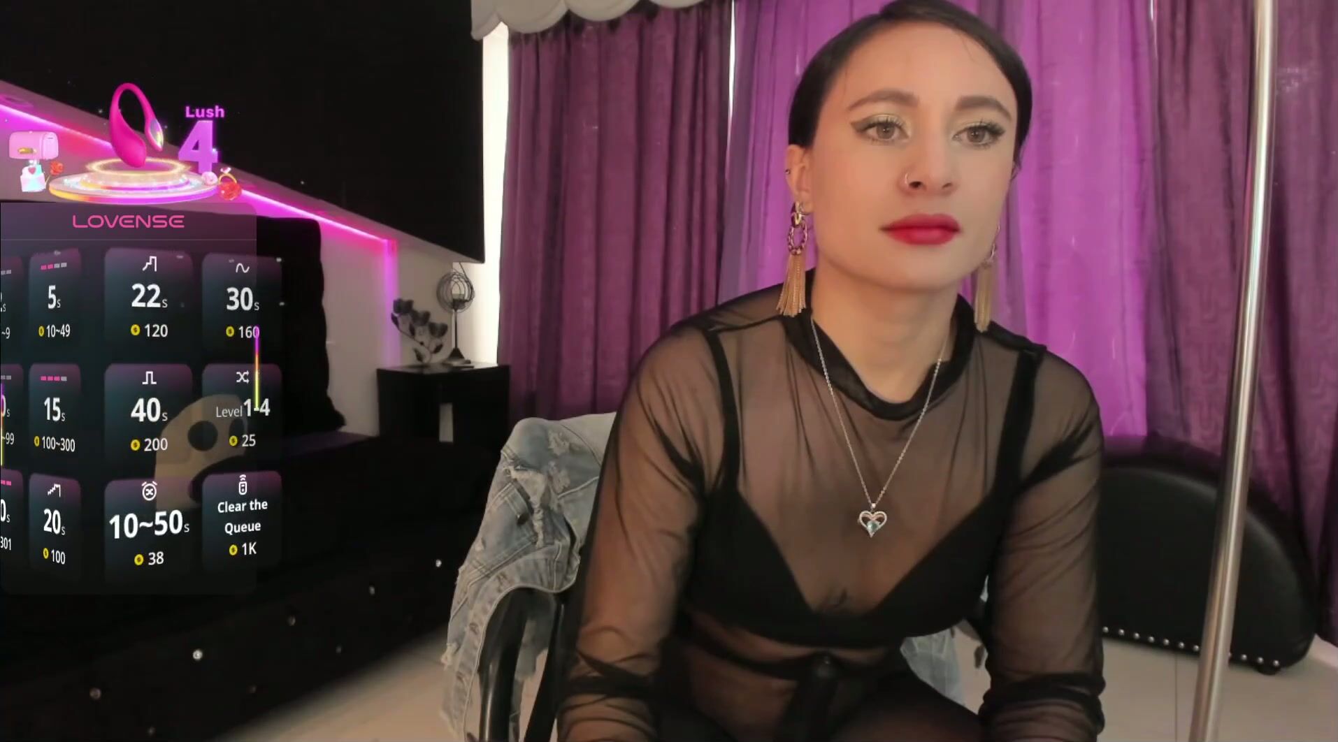 Coral_gibson cam nude cam chat