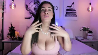 samantha_hotly heels 20-Dec-25