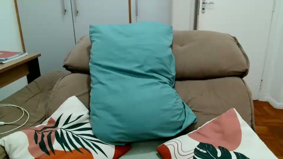Summerrrrrrrrr chat sex 20 December 2025