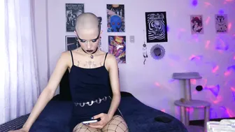 plutonbluemoon_999 porn chat 12/21/2025