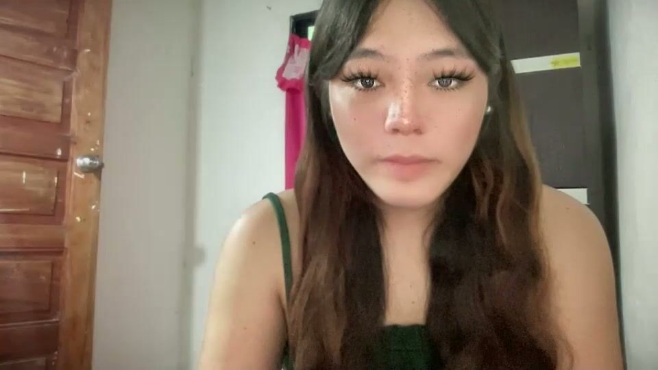sweetgirl_ayesha milk live on cam