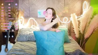 Sweetshy_ 21 December 2025 bigboobs