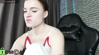 Miche1e_ross bigboobs 21-Dec-25