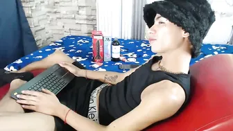 Maverickhotson303av porn video 12-21-2025