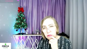 queen_a_n_i recorded nude video 497218
