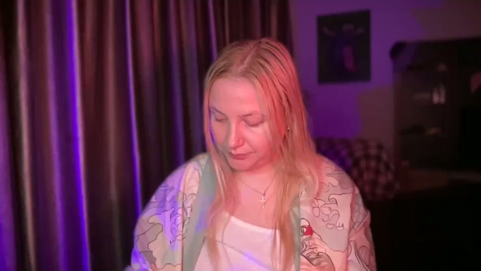 Hellyriddle sex chat (12/21/2025)