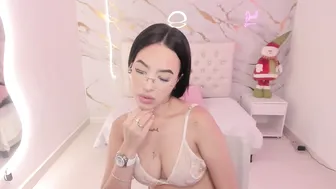Mia_jonnees live cam show naked