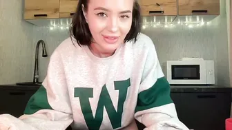 scarletpetal shy - (12-21-2025)