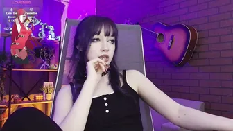 Lii_luu nonude sex chat